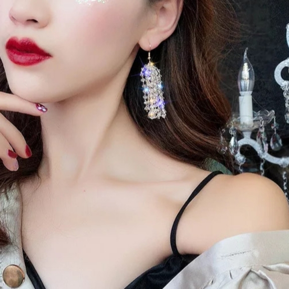 🎀Stunning Long Crystal Tassel Earrings - Picture 4 of 5